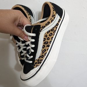 Vans Ultra Crush style 36 size 5.5